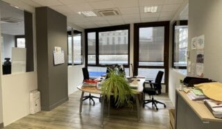  BUREAUX 555 M² RENNES