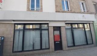  LOCAL COMMERCIAL 180 m² PONTIVY