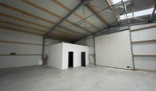  LOCAUX D'ACTIVITES 500 m² DIRINON