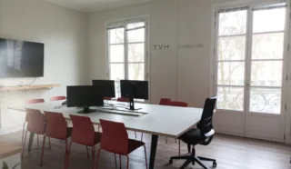  BUREAUX 128 M² NANTES