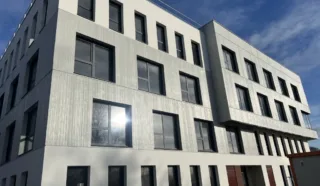  BUREAUX 207 M²  CHARTRES-DE-BRETAGNE