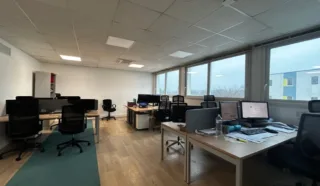  BUREAUX 133 M² SAINT SÉBASTIEN SUR LOIRE