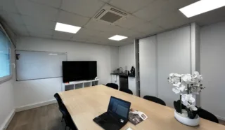  BUREAUX 133 M² SAINT SÉBASTIEN SUR LOIRE