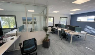  BUREAUX 350 m² LARMOR PLAGE