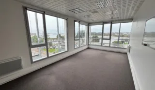  BUREAUX 61 m²- LORIENT