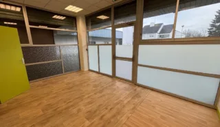  BUREAUX 60 m² LANESTER