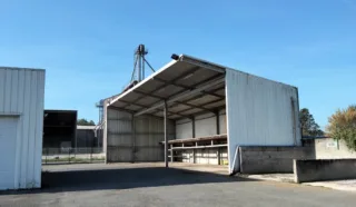  LOCAL D’ACTIVITÉS 350 m² env MONTBERT NANTES SUD LOIRE