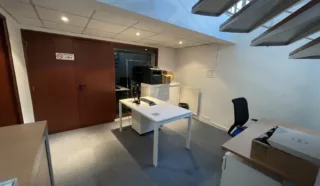  BUREAUX 193 M² RENNES