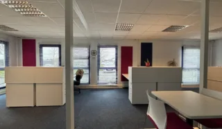  BUREAUX 496 M² VERTOU