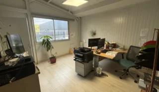  BATIMENT INDEPENDANT 325 m² CARQUEFOU NANTES NORD EST