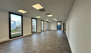  BUREAUX CESSON-SEVIGNE 100 m²